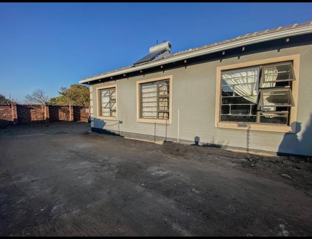 3 BEDROOM HOUSE FOR SALE IN SOUTHERN GATEWAY